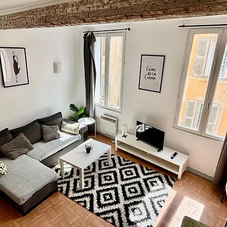 Apartment T1 Mezzanine Provencal *